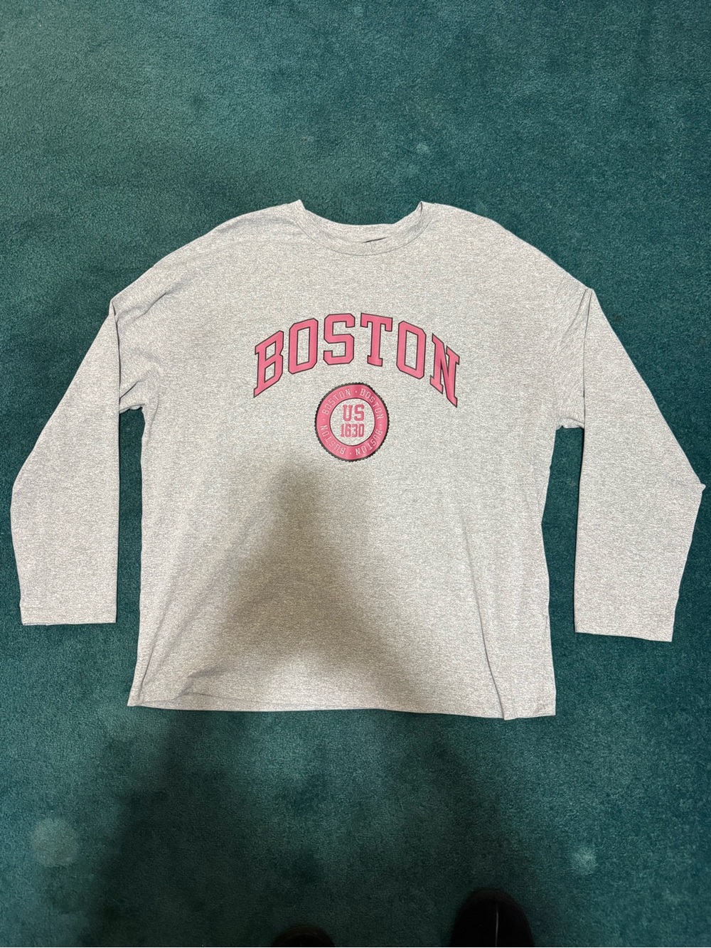 SHEIN Light Gray Long-Sleeve Tee with Boston Graphic